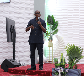 pastor picture